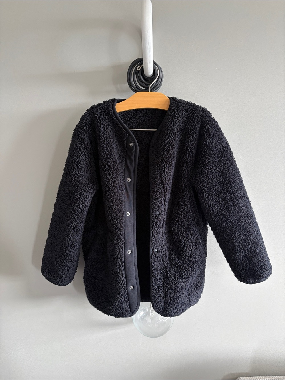 Girls Uniqlo fleece jacket size 7-8 years